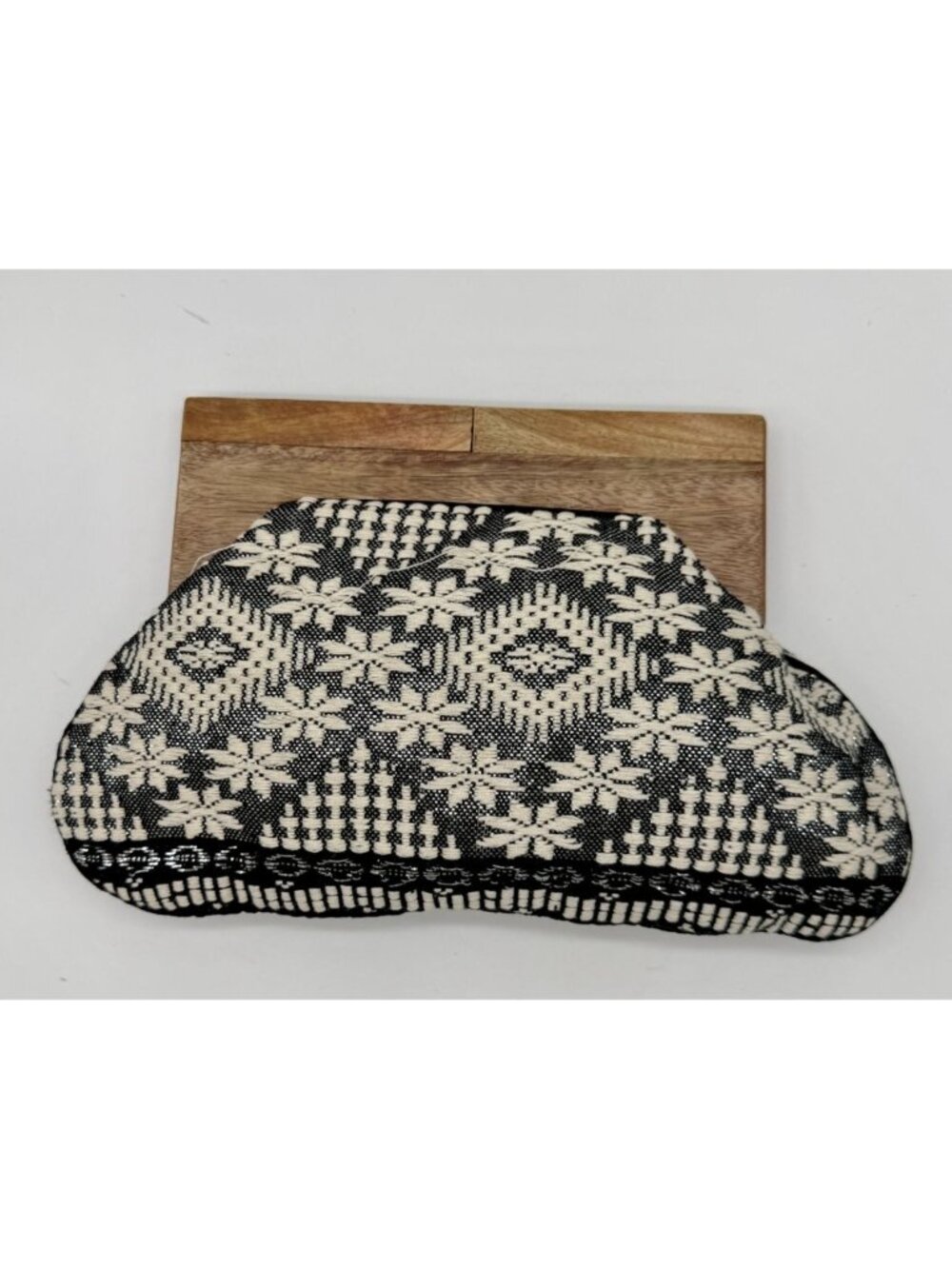 Chloe & Lex Black Floral Clutch with Wooden Handle